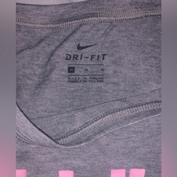 Girls’ Nike DRI-FIT T-Shirt size Medium - Picture 3 of 5